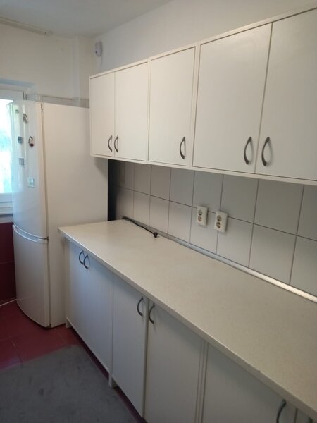 Militari, str. Dezrobirii, 2 bai, balcon mare, termen lung, contract ANAF